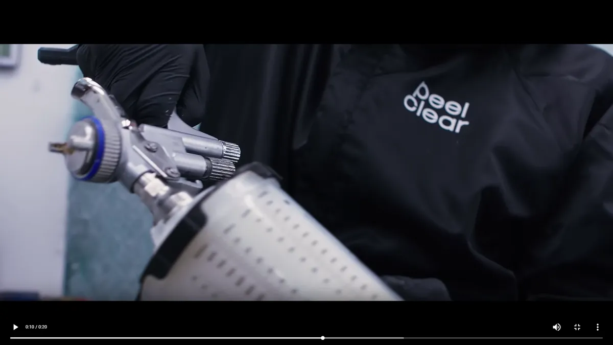 Realizacja Peelclear™ — efekt zdejmowalnego lakieru ochronnego